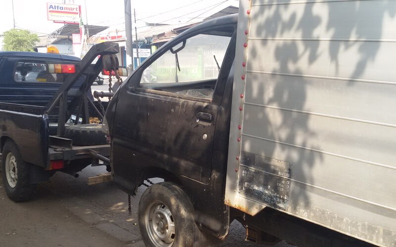 20151018_085918 Jual Mobil Rongsokan