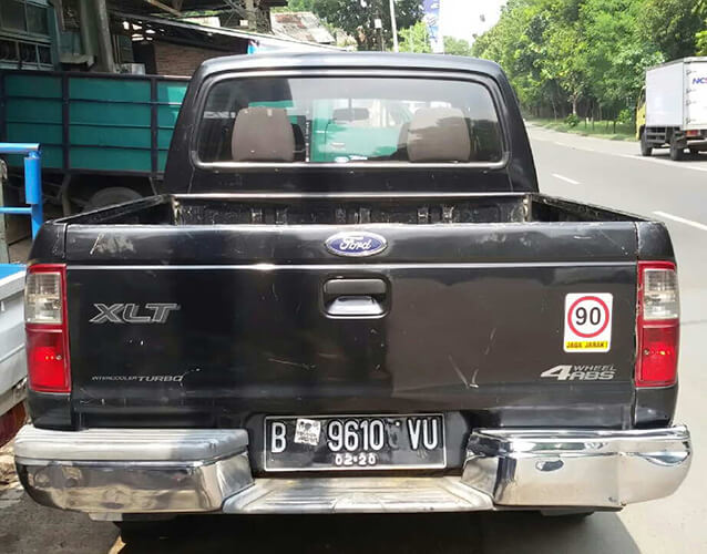 Jual Mobil Bekas Ford XLT